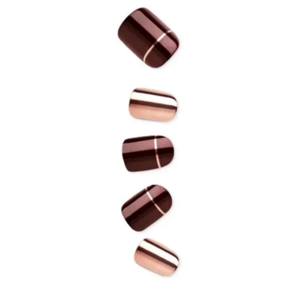 Brand new Impress Nails Short Square by Tom Bachik